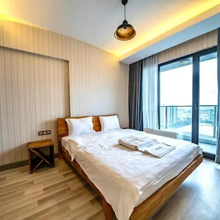 Allure Towers 213 *