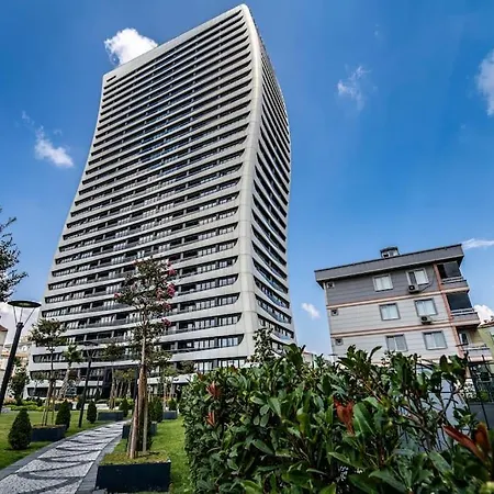 Allure Towers 213